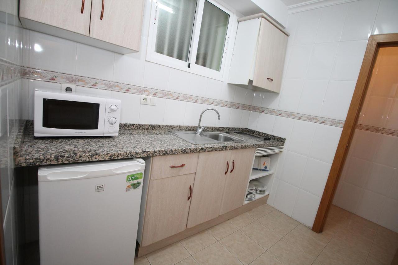 Apartamentos Playamar Бенидорм Экстерьер фото