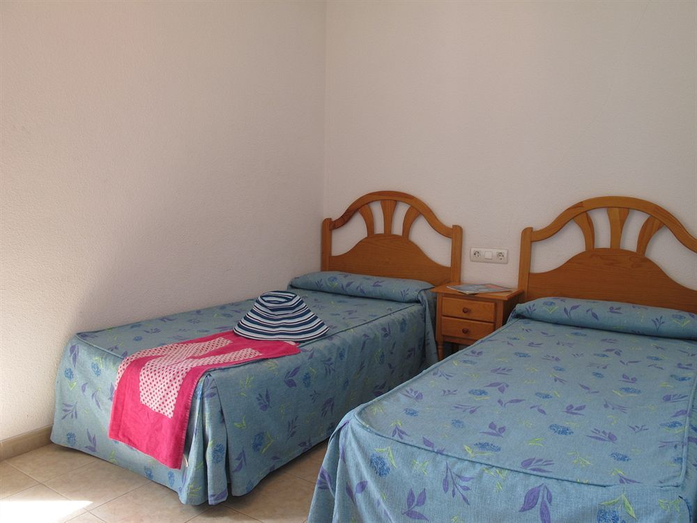 Apartamentos Playamar Бенидорм Экстерьер фото